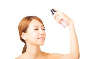 Use Makeup Setting Spray For Better Makeup Touch