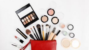 How to save money by shopping for beauty products online